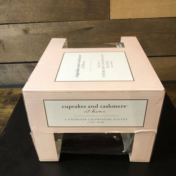 Cupcakes & Cashmere at home Set of 6 Stemless Champagne Flutes New in Box - Picture 8 of 8